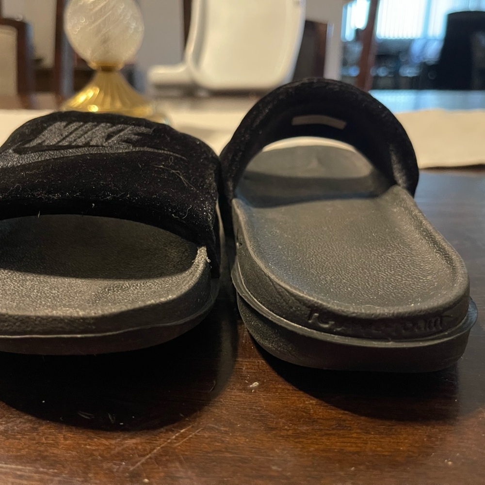 Nike Black Slide Sandals